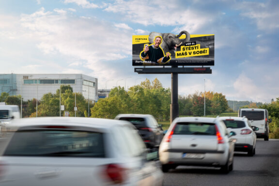 FORTUNA CZ GOES BIG WITH OUTDOOR